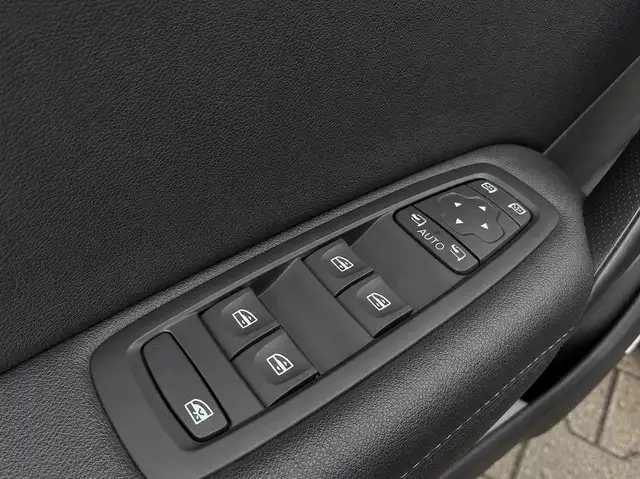 Renault Megane view 8