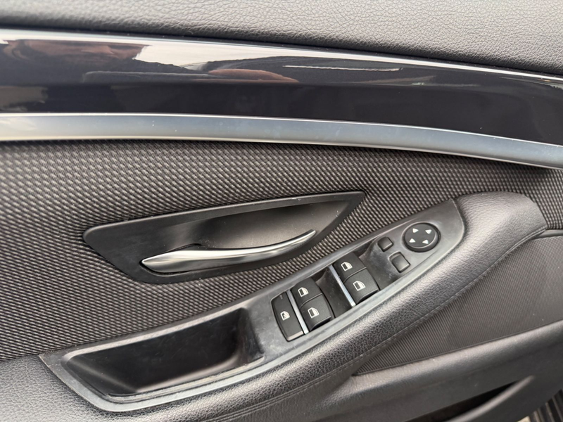 BMW 525 5 Limousine 525 d — photo 13