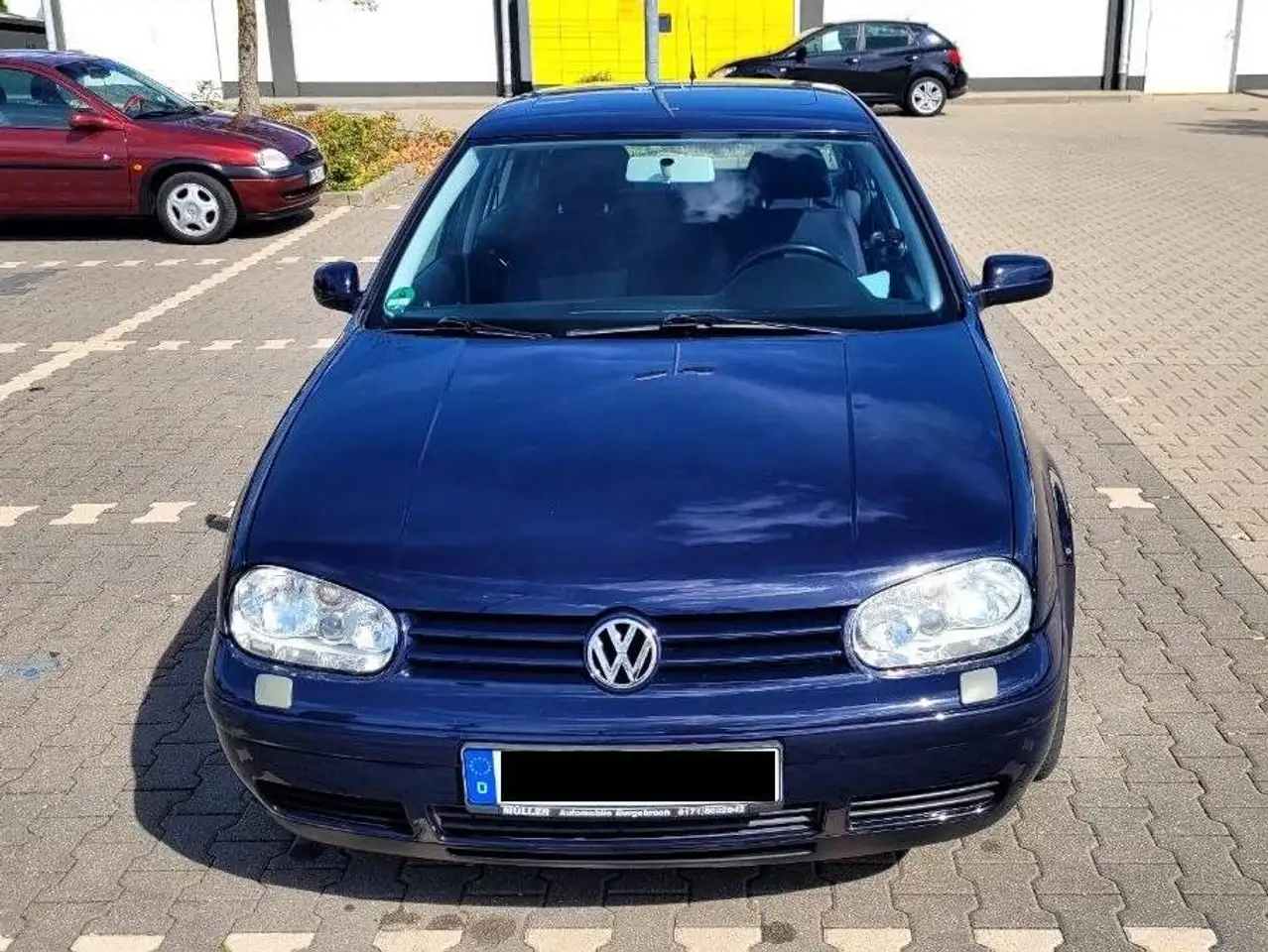 Volkswagen Golf 1.6 Automatik Trendline, foto 2