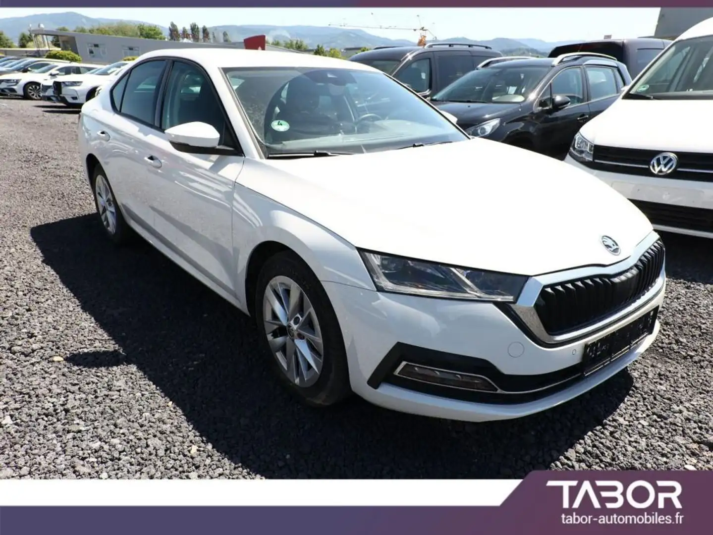 Skoda Octavia 1.0 eTSI 110 DSG Style MatrixLED Blanc - 2