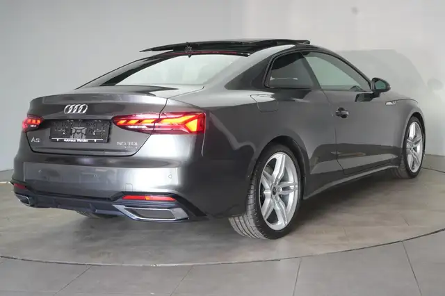 Audi A5 view 5