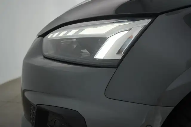 Audi A5 view 9