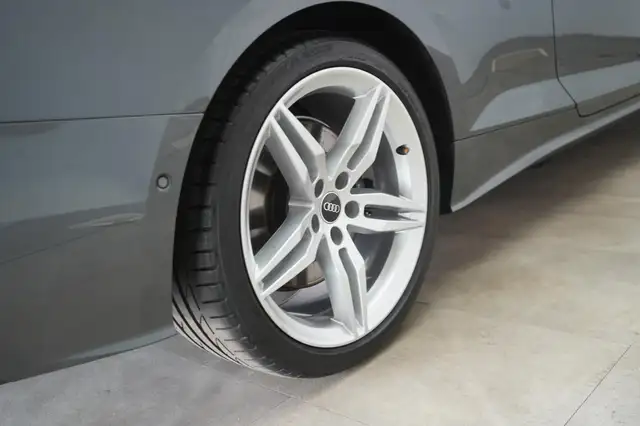 Audi A5 view 13