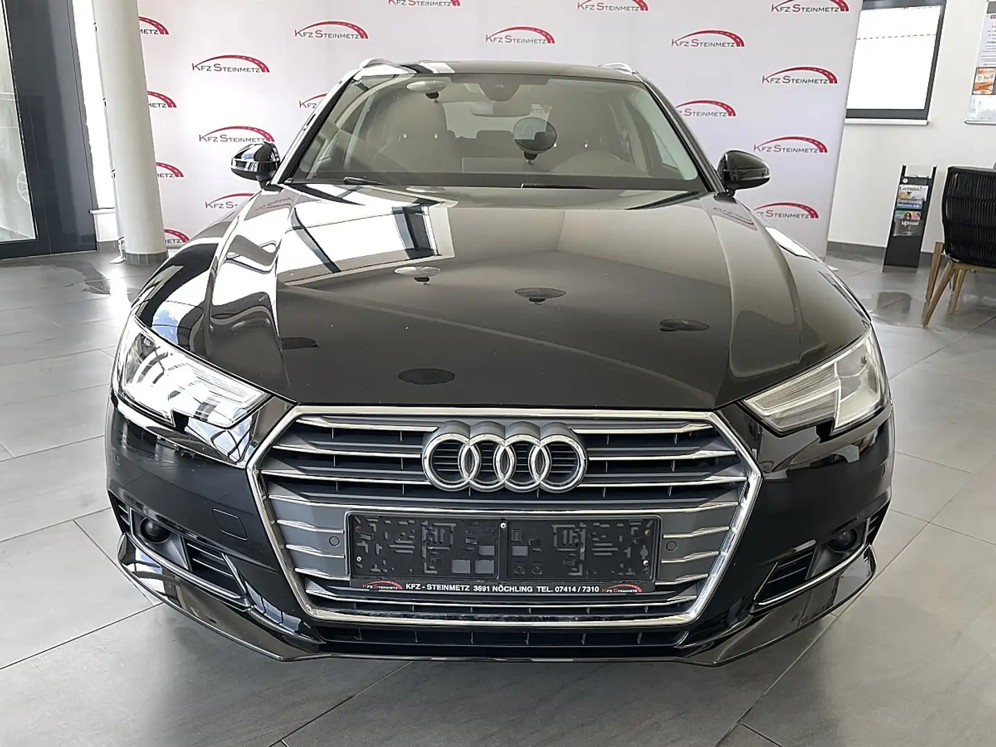 Audi A4 Avant 2,0 TDI S-tronic Schwarz - 2