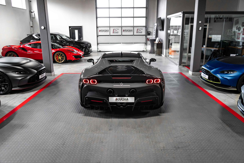 Ferrari SF90 Stradale AFS CARBON ASSETTO FIORANO Daytona — photo 12