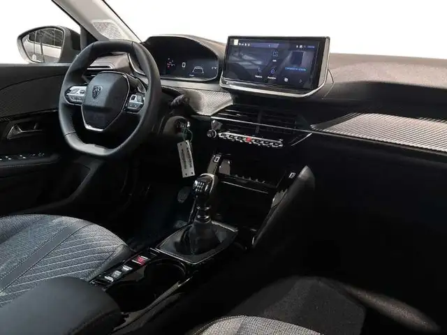 Peugeot 208 view 15