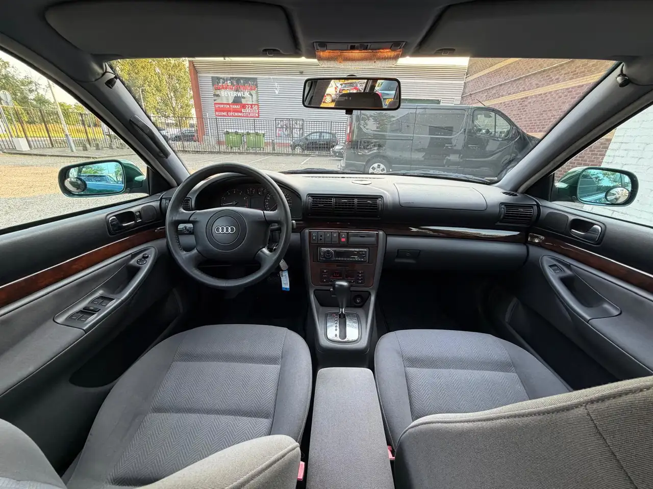 Audi A4 Avant 1.8 5V Advance - UNIEK - RIJDT & SCHAKELT GO, foto 10