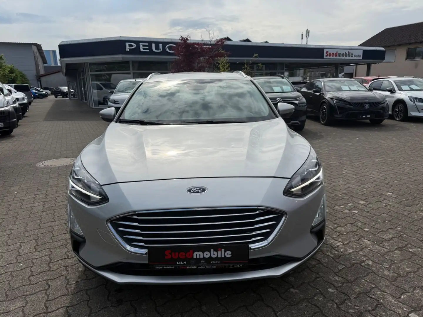 Ford Focus Turnier 1.0 EcoBoost Start-Stopp-System Au Silber - 2