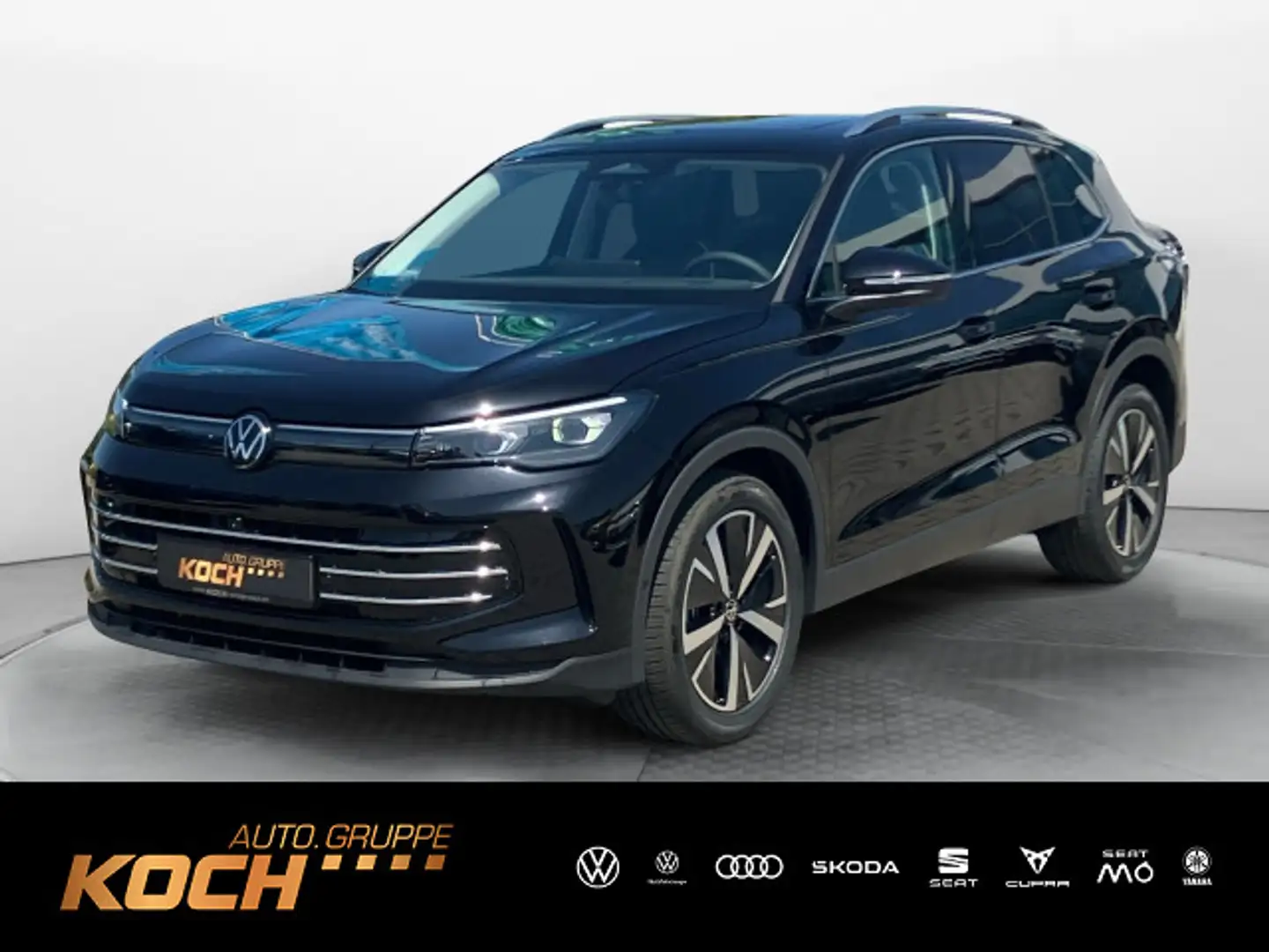 Volkswagen Tiguan 1.5eTSI Elegance DSG Pano Navi AHK LED Schwarz - 1