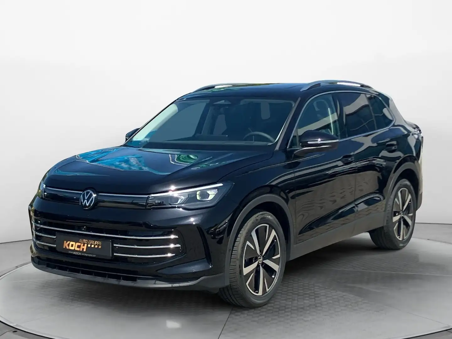 Volkswagen Tiguan 1.5eTSI Elegance DSG Pano Navi AHK LED Schwarz - 2