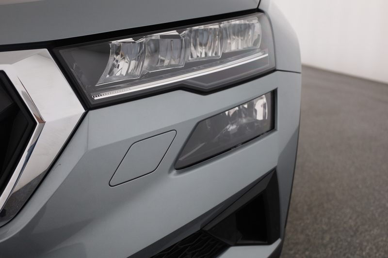 Skoda Karoq 1.5 TSI DSG LED Navi Kamera AHK — photo 29