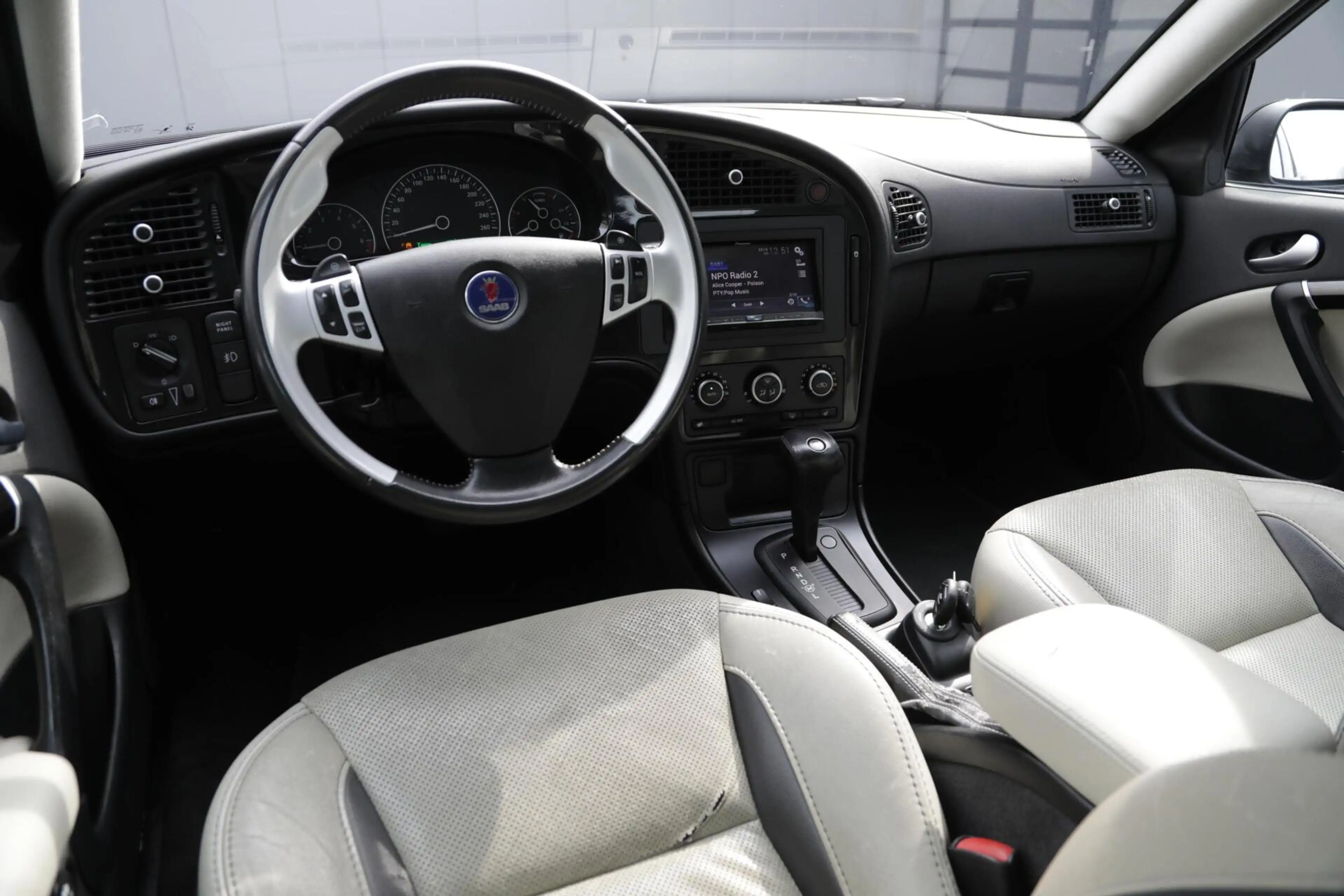 Saab 9-5 Estate 2.3 Turbo Griffin Aero Leer|Automaat|Schuif — photo 8