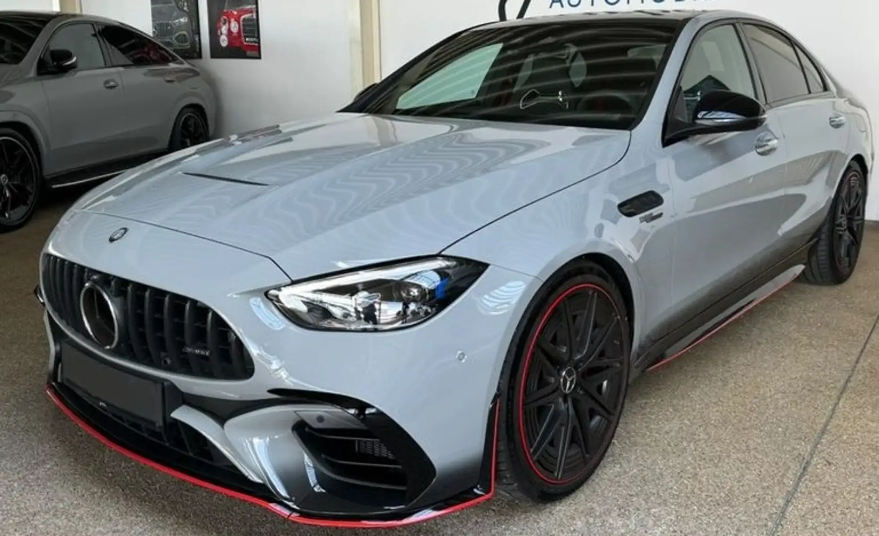 Mercedes-Benz C 63 AMG S E Performance 4Matic+ Gris - 1