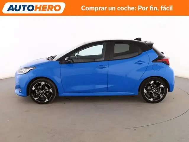 Toyota Yaris view 3