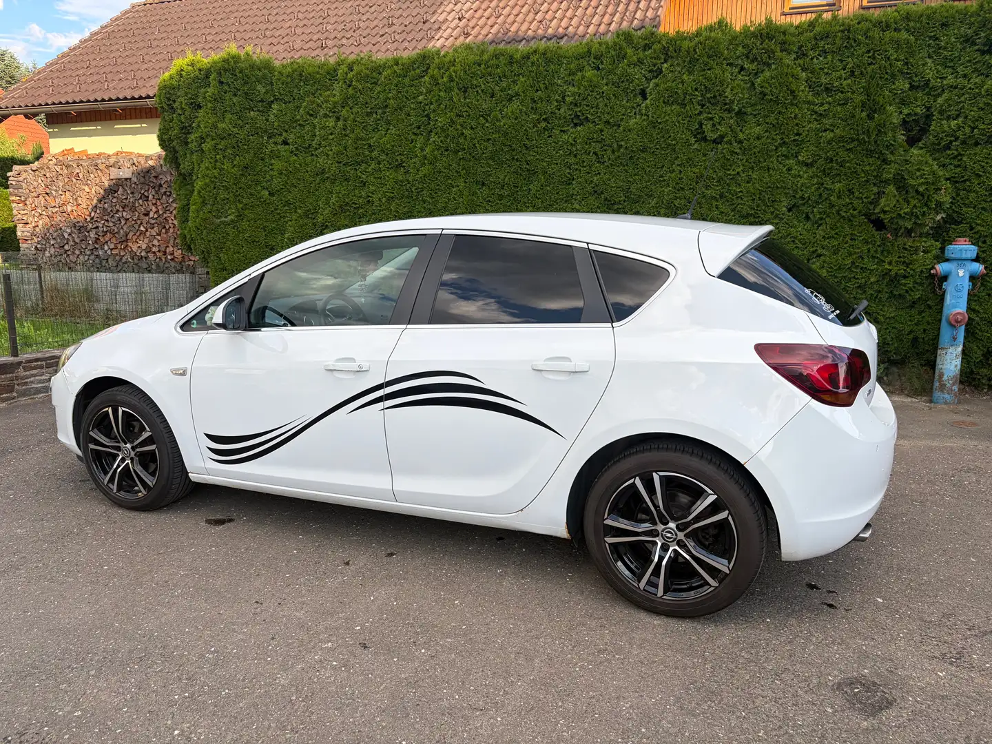 Opel Astra Astra 1,4 Turbo Ecotec Cosmo Cosmo Weiß - 1