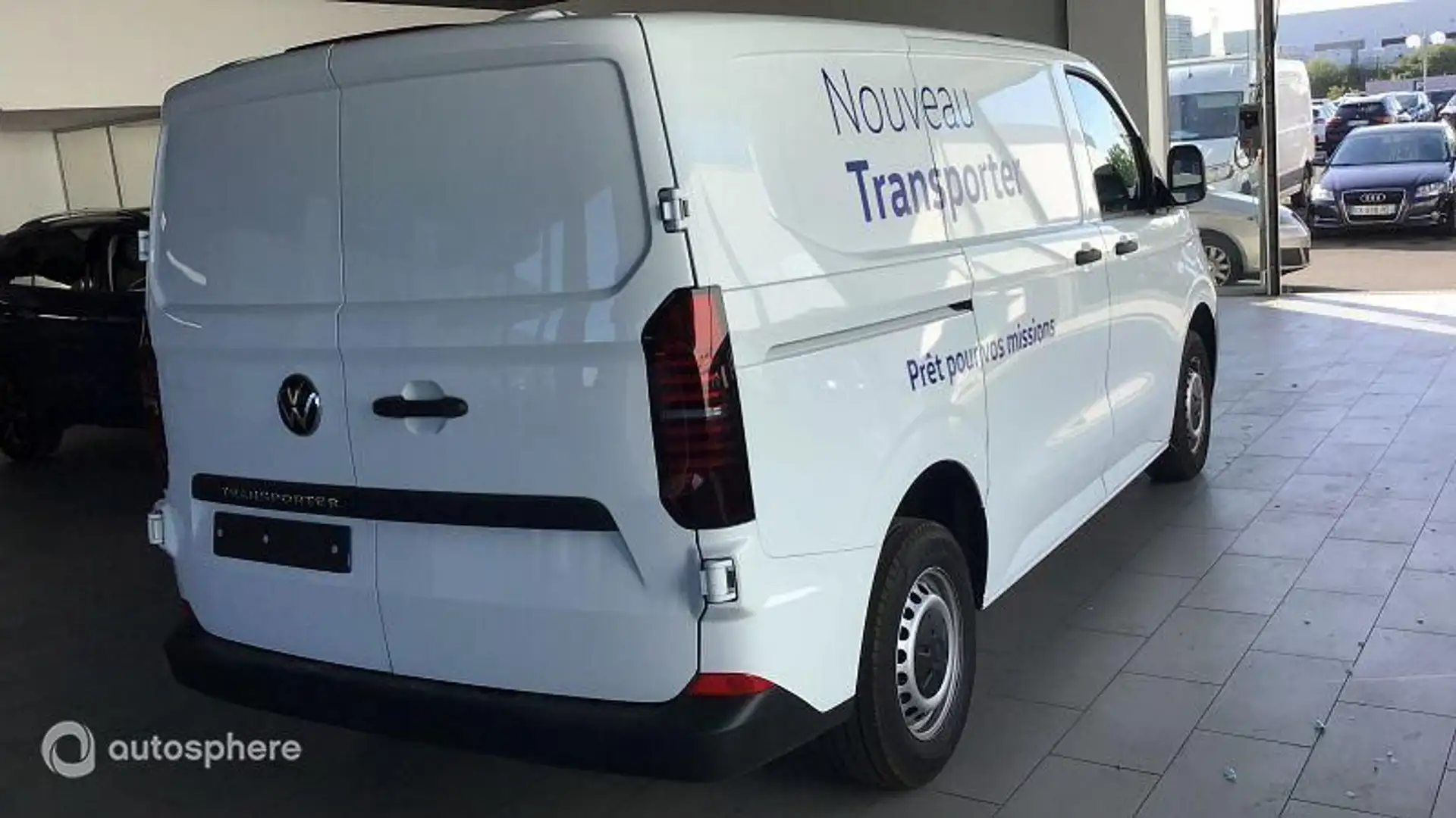 Volkswagen Transporter Van L1 2.0 TDI 150ch Business - 2