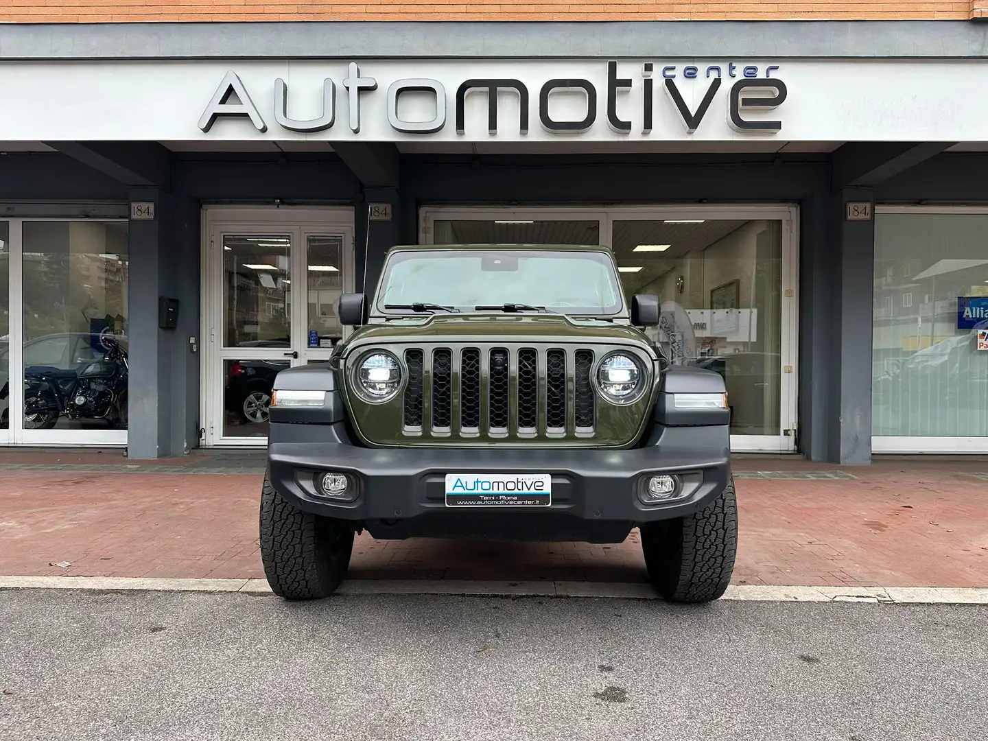 Jeep Wrangler 2.0 Turbo Rubicon Verde - 2