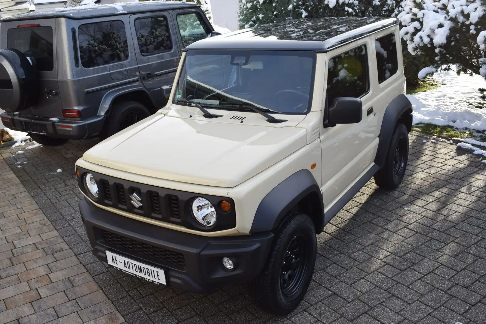 Suzuki Jimny Comfort AllGrip NFZ 1.Hd. / AHK Bruin - 2