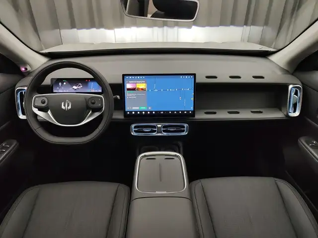 Leapmotor B10 view 11