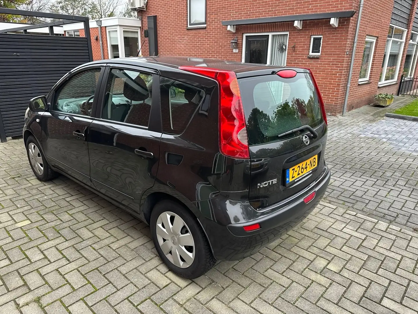 Nissan Note Note 1.4 Pure Noir - 2