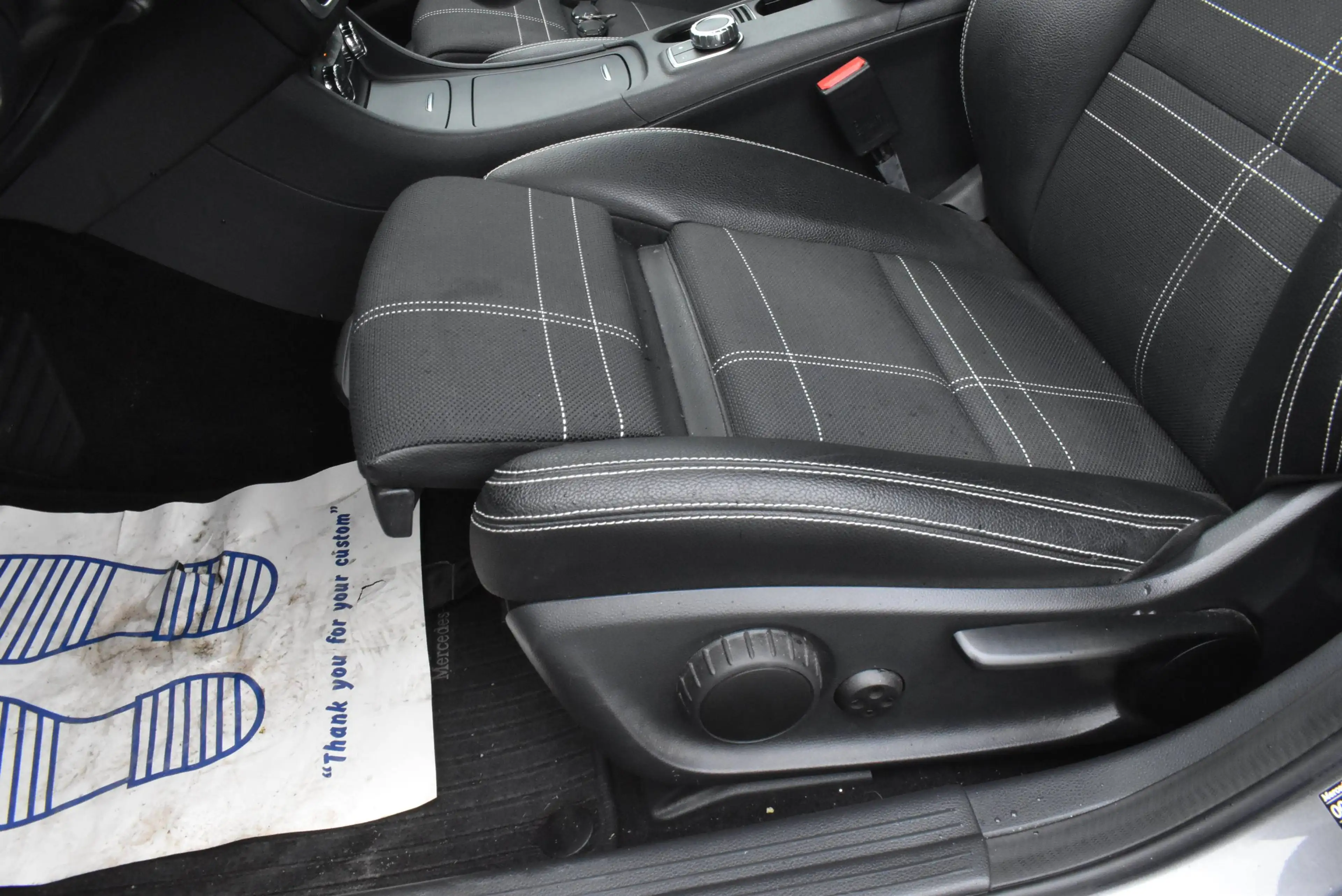 Mercedes-Benz GLA 180 d Autom Pack Sport /BI-Xenon ***12M GARANTIE***99.000KM!!! — photo 9