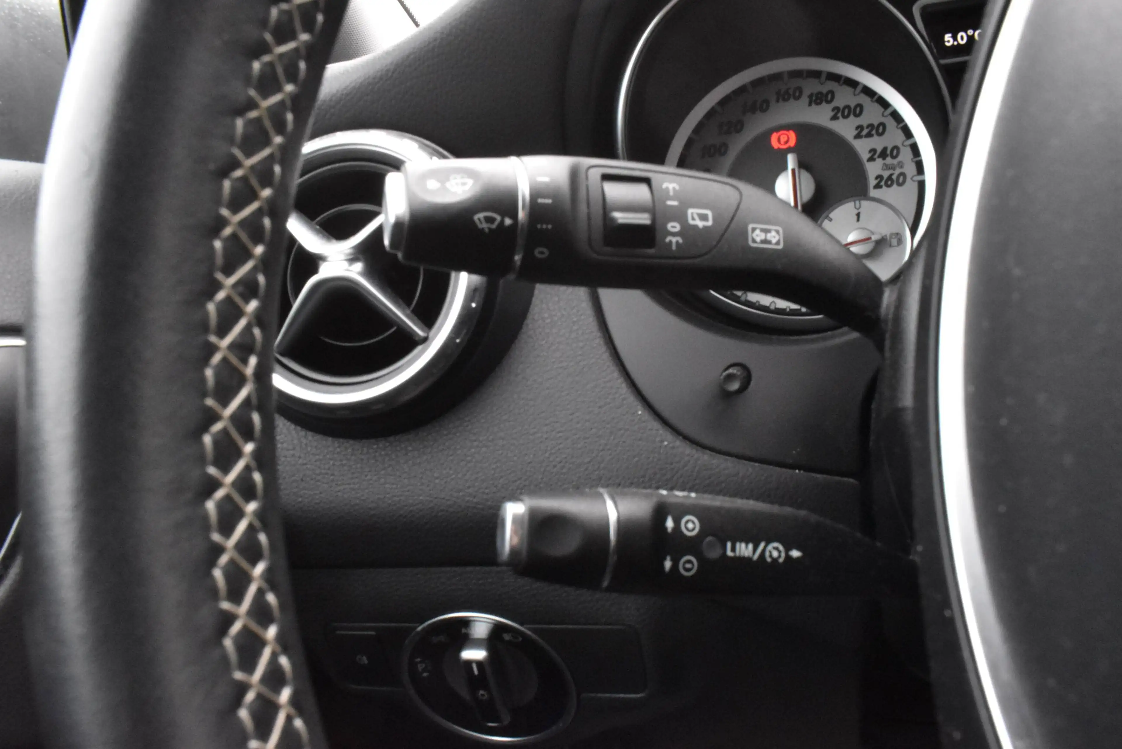 Mercedes-Benz GLA 180 d Autom Pack Sport /BI-Xenon ***12M GARANTIE***99.000KM!!! — photo 14