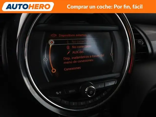 Mini Hatch view 21
