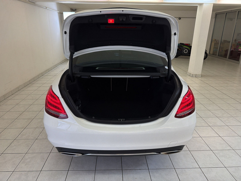 Mercedes-Benz C 180 Avantgarde PTS KAMERA COMAND AHK LED — photo 7