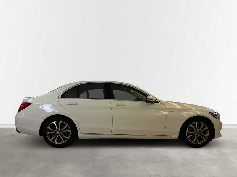 Mercedes-Benz C 180 Avantgarde PTS KAMERA COMAND AHK LED — photo 4