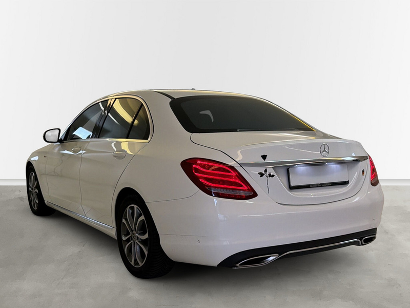 Mercedes-Benz C 180 Avantgarde PTS KAMERA COMAND AHK LED — photo 6