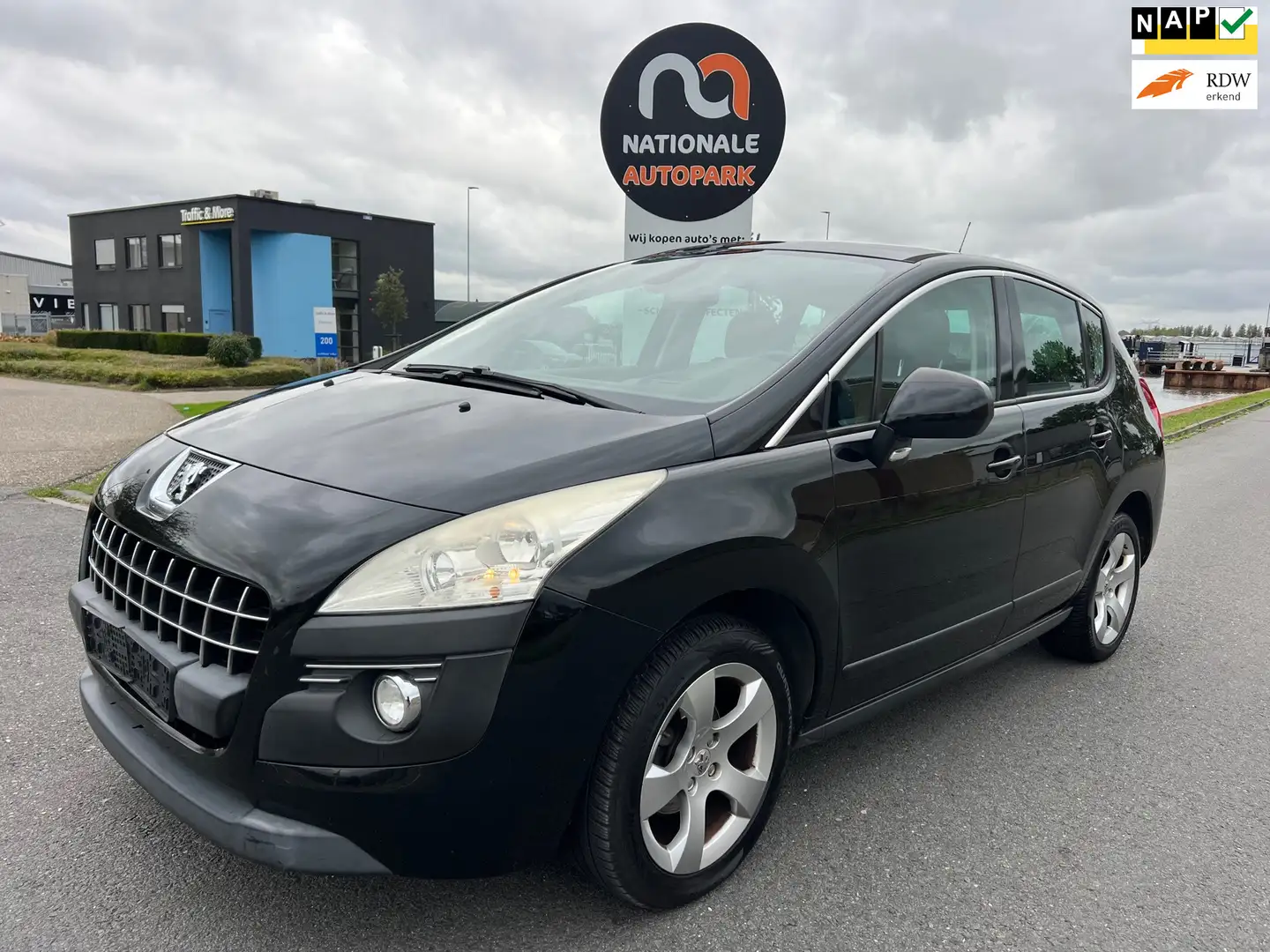 Peugeot 3008 2009 * 1.6 VTi Première * APK * EXPORT/HANDEL Noir - 1