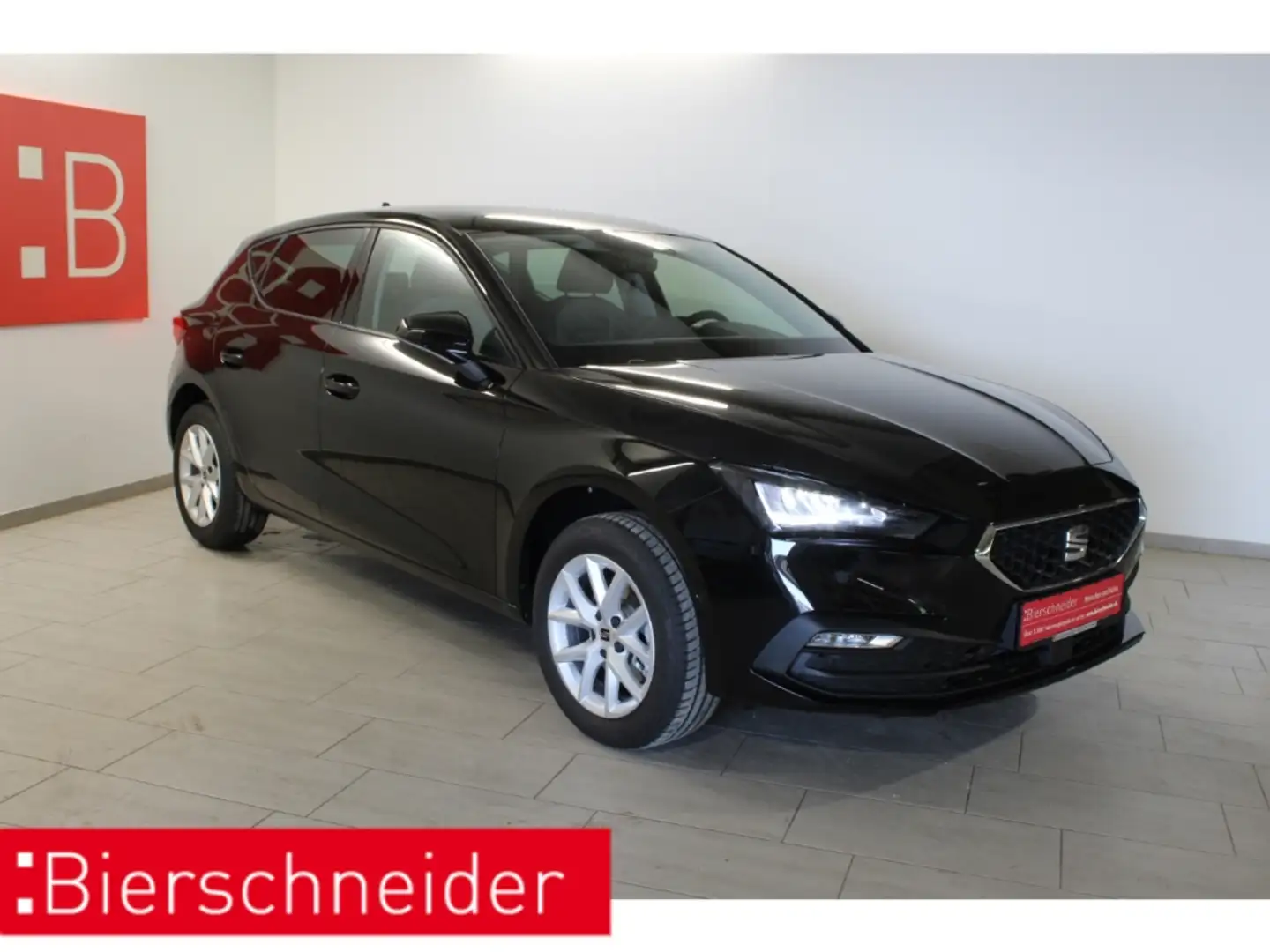 SEAT Leon 1.5 eTSI DSG Road Edition NAVI KAMERA KESSY Zwart - 1