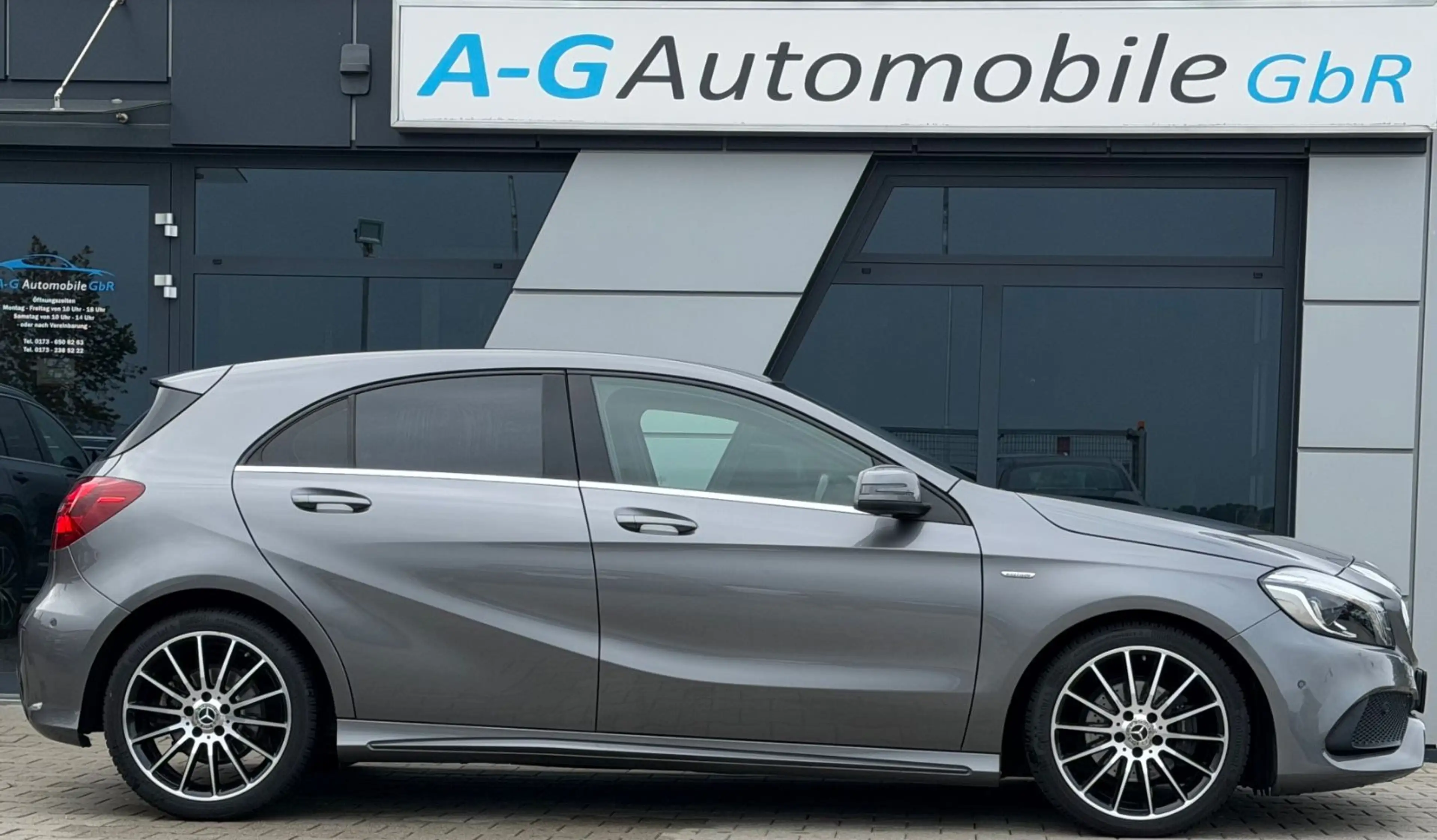 Mercedes-Benz A 180 AMG Line Automatik Sportsitze 18"AMG LED — photo 10