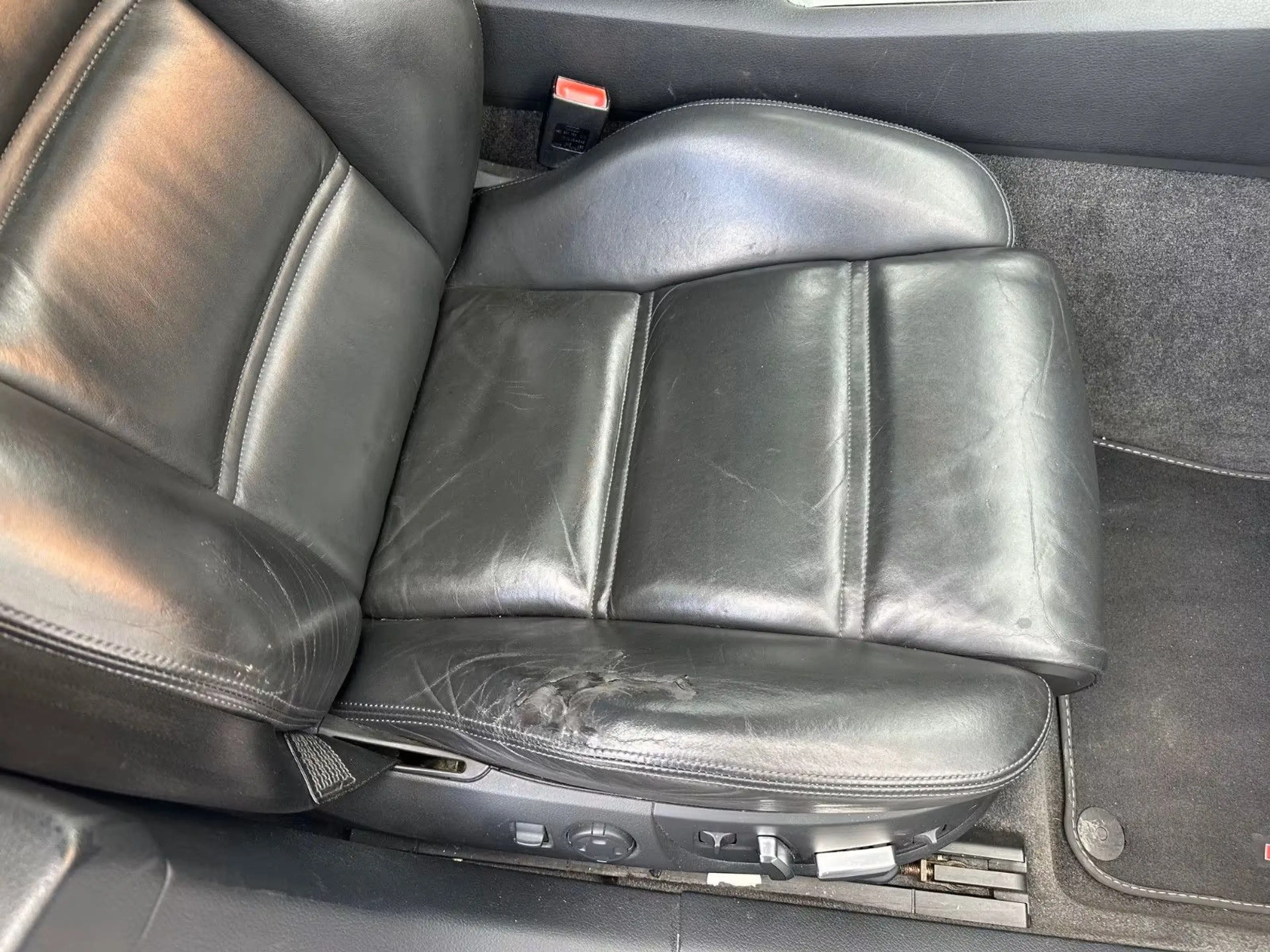 Audi A8 3.0 TDI quattro+Facelift+Leder+Navi+SSD+ — photo 13