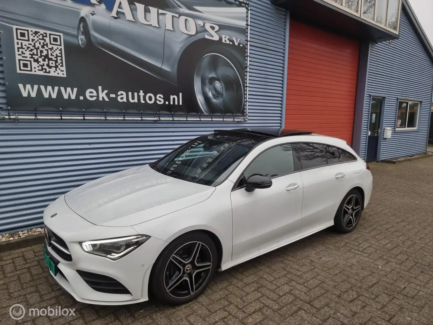 Mercedes-Benz CLA 250 Shooting Brake AMG Premium. Vol !! Weiß - 2