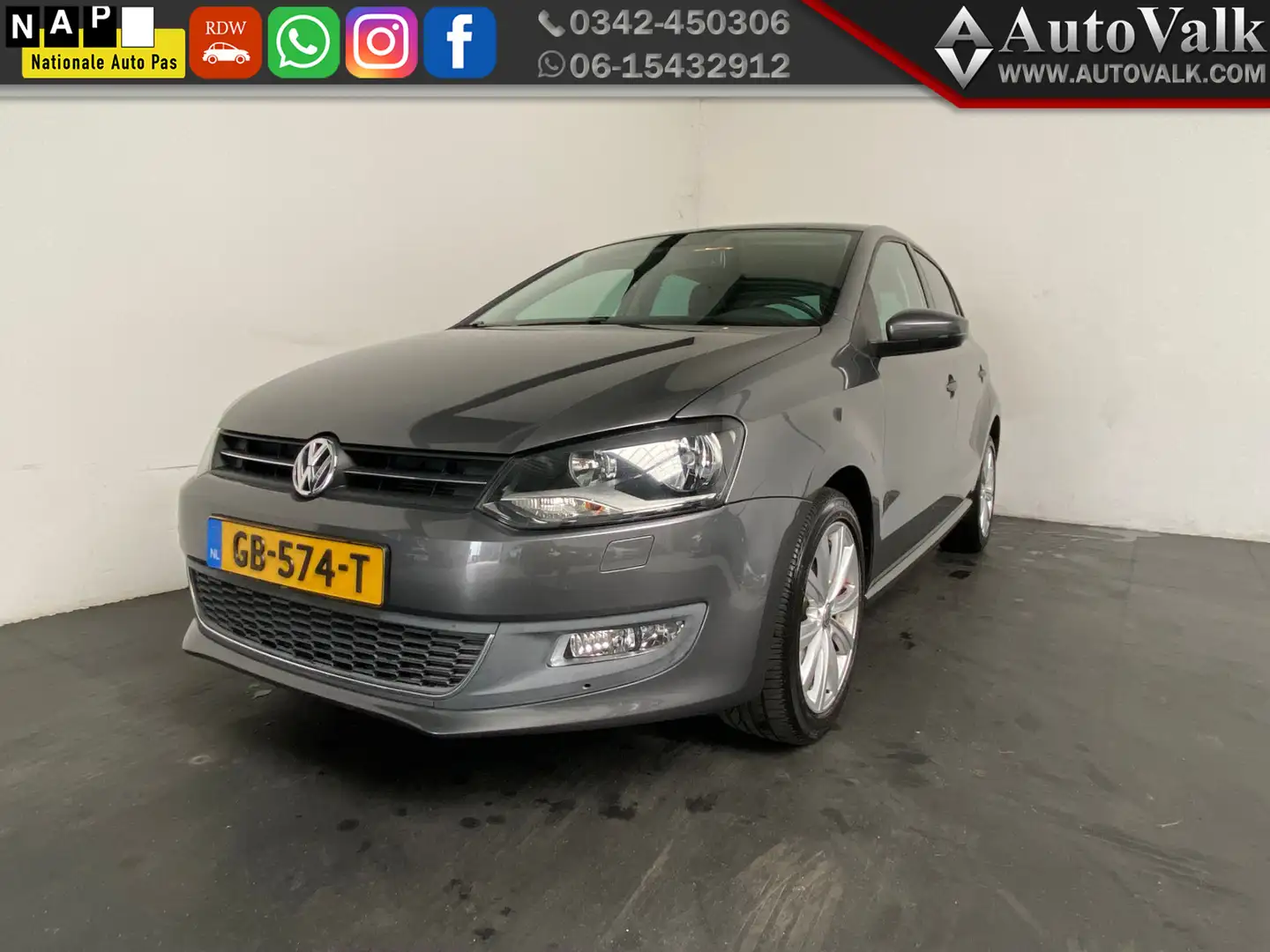 Volkswagen Polo 1.2 TSI Highline Grijs - 1