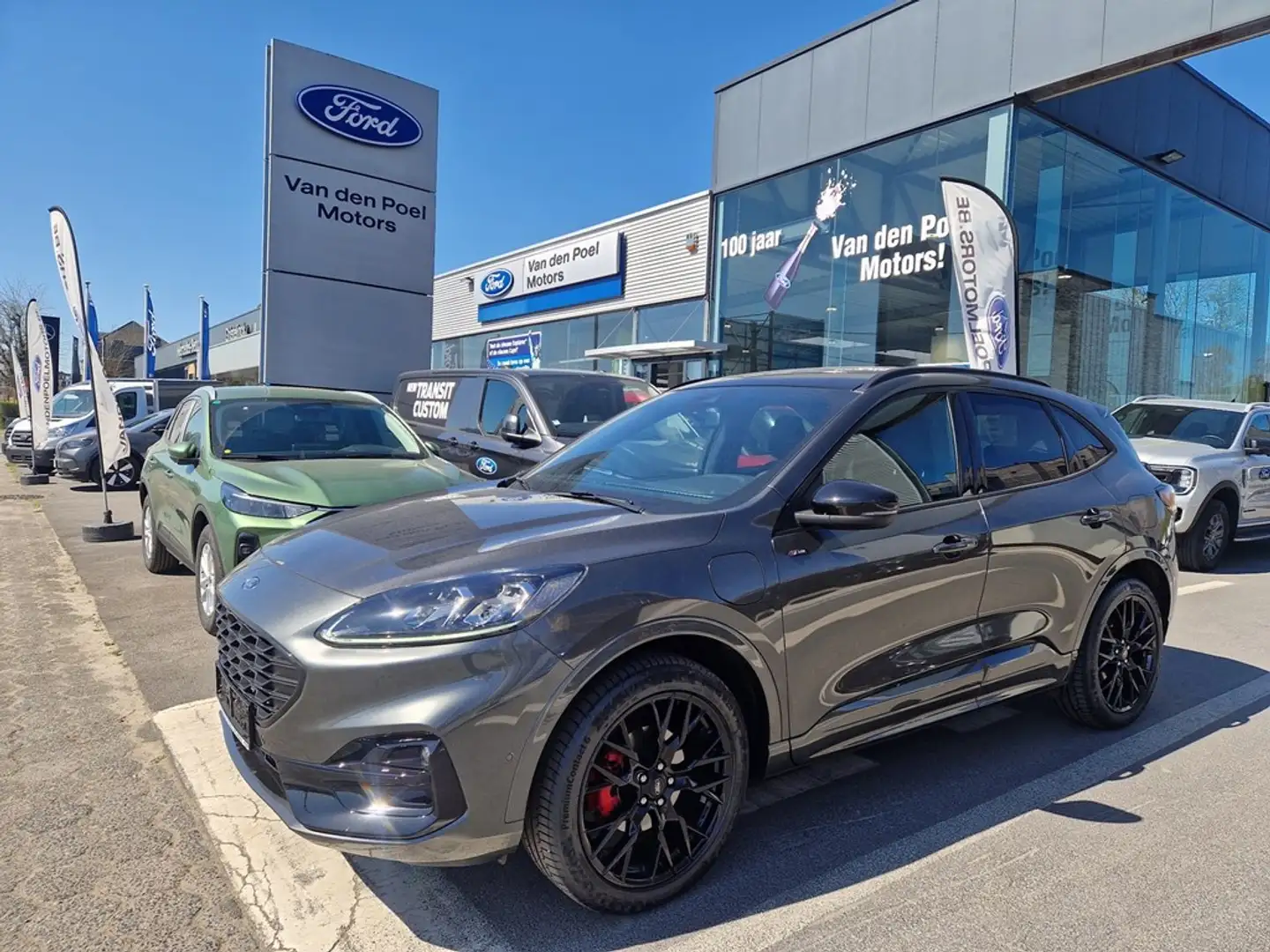 Ford Kuga ST-Line X 2.5i PHEV 225pk/165kW Zwart - 2