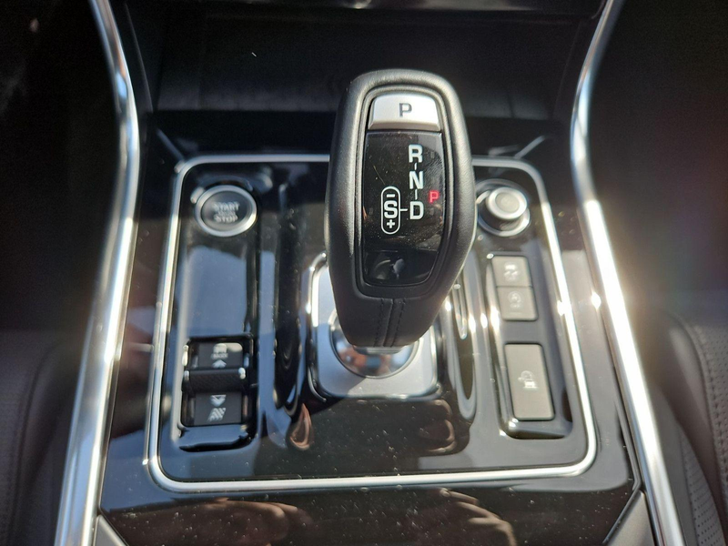 Jaguar XE R-Dynamic HSE/NAVI/Matrix-LED/ACC/Apple/eGSD — photo 20