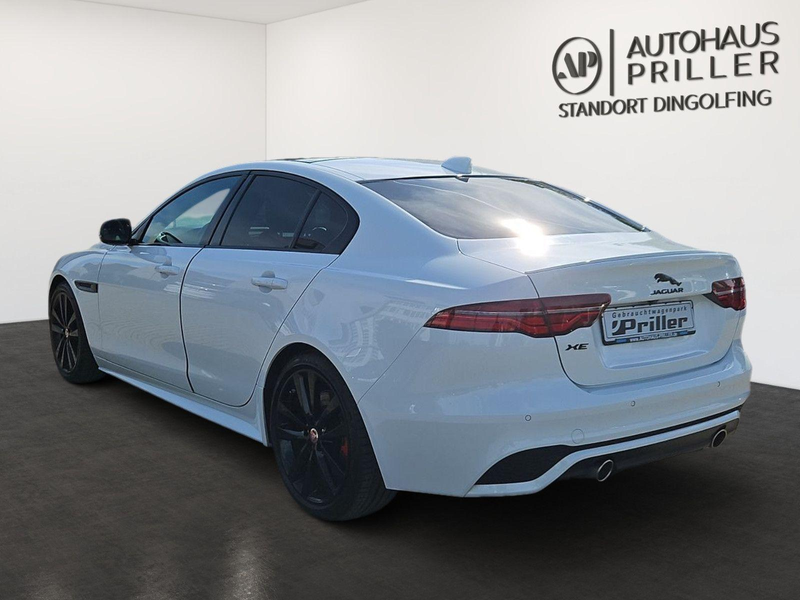 Jaguar XE R-Dynamic HSE/NAVI/Matrix-LED/ACC/Apple/eGSD — photo 5