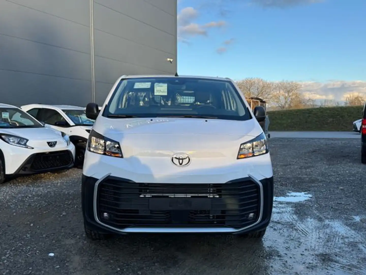 Toyota Proace Kasten 2.0 D-4D L1 Kasten Meister +FLA Weiß - 2