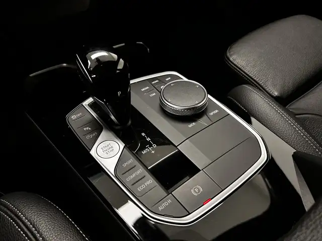 BMW 1 Series view 21