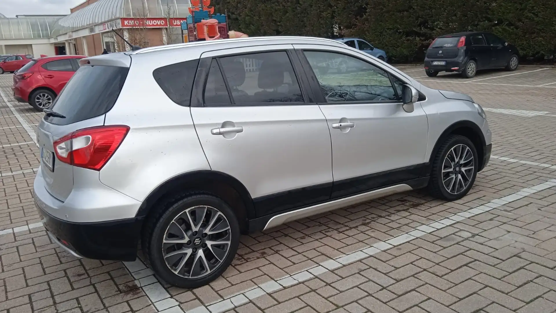 Suzuki SX4 S-Cross S-Cross I 2013 1.6 ddis Style 4wd allgrip Argento - 2