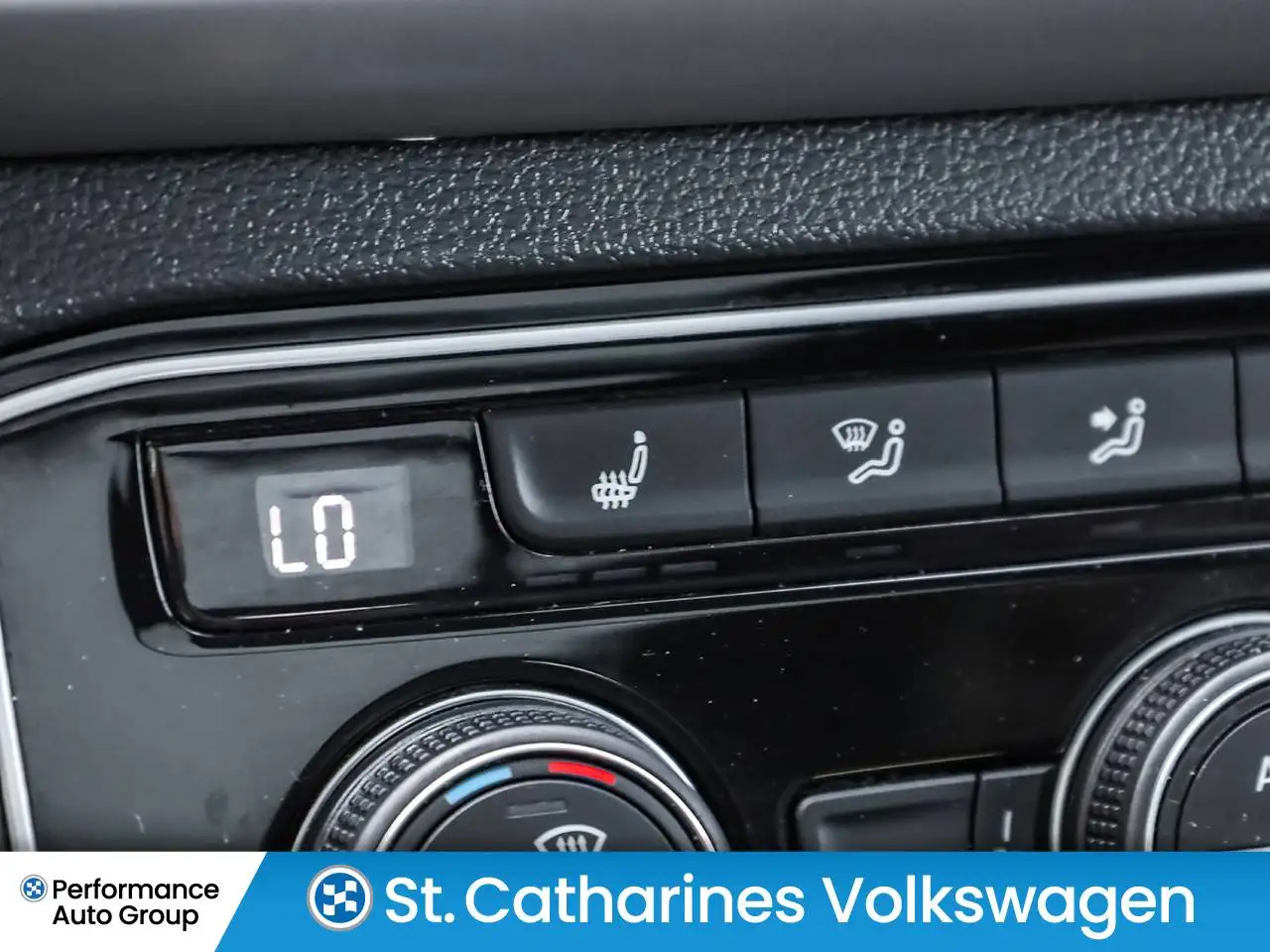 Volkswagen Atlas photo Volkswagen Atlas