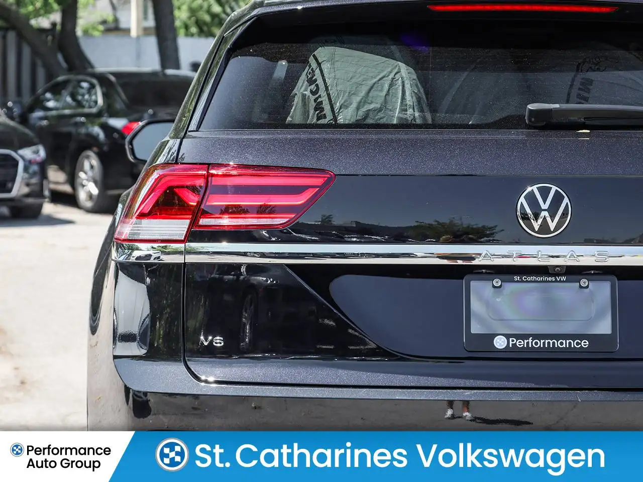 Volkswagen Atlas photo Volkswagen Atlas