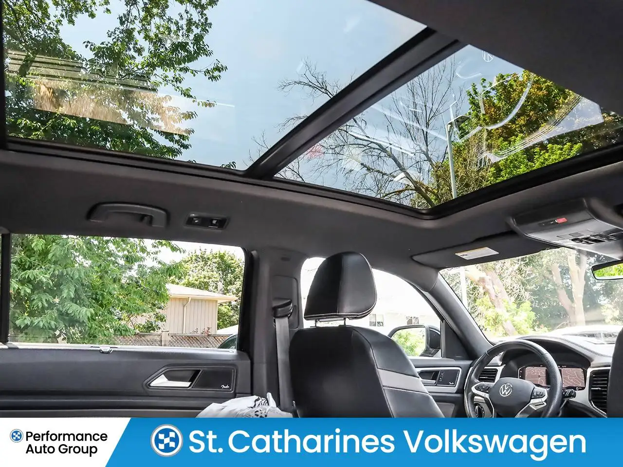 Volkswagen Atlas photo Volkswagen Atlas