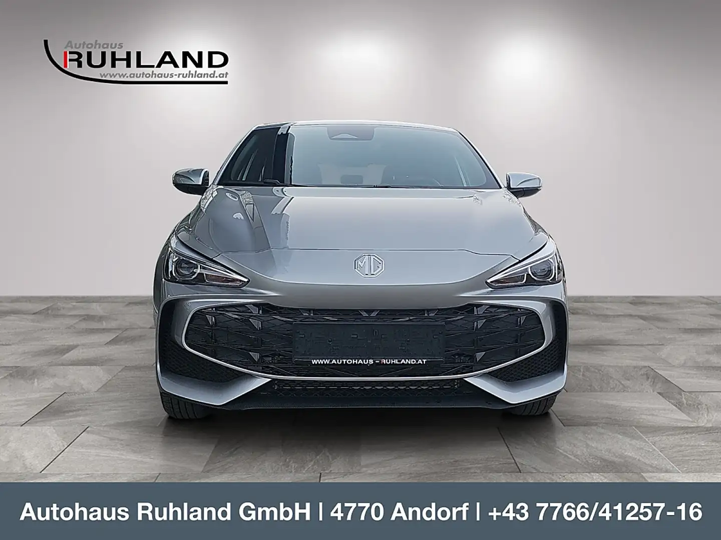 MG MG3 1,5 Hybrid+ Comfort Aut. *Winterkompletträder k... Silber - 2