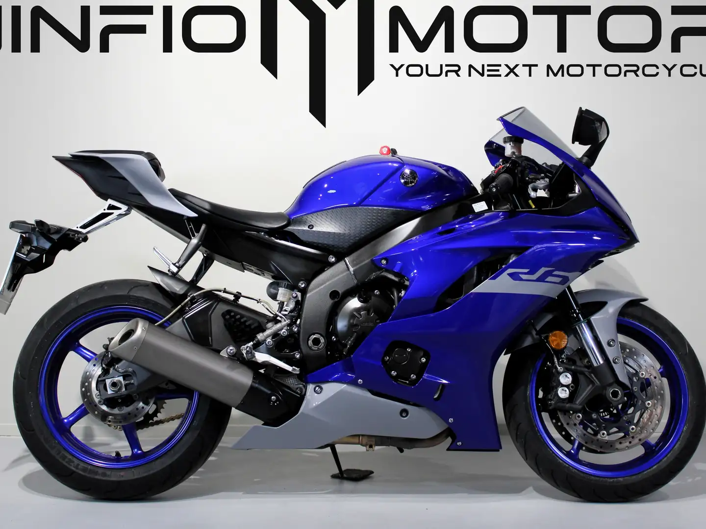 Yamaha YZF-R6 - 1