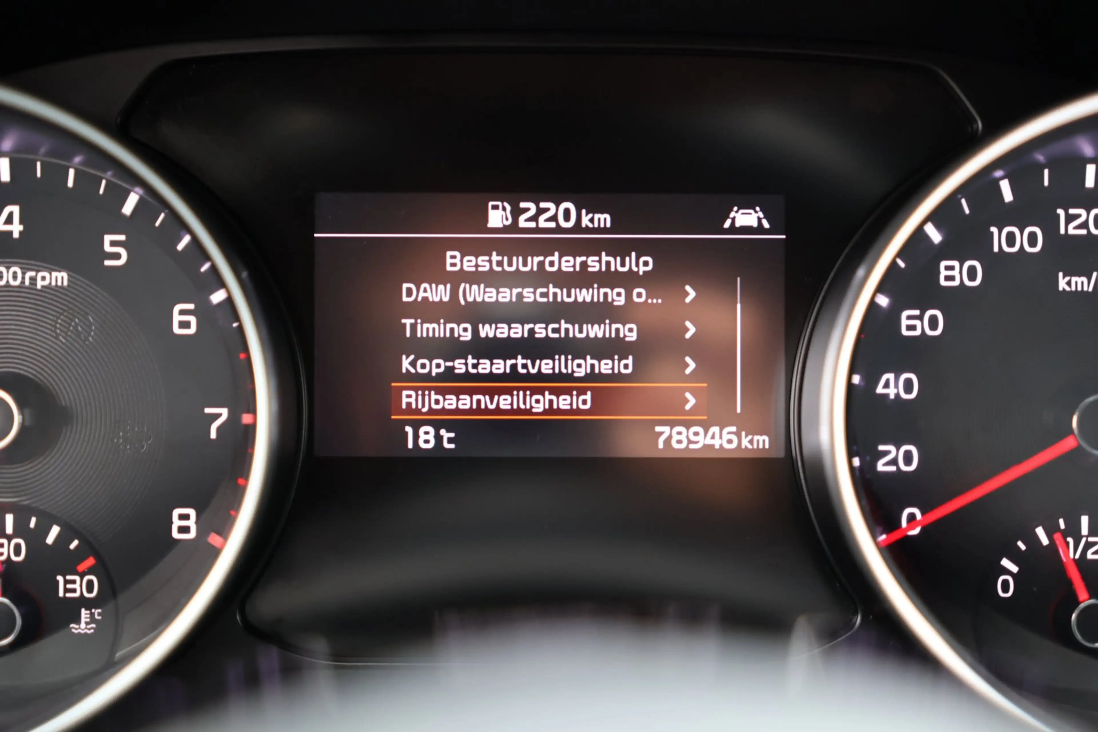 Kia XCeed 1.0 T-GDi ComfortLine Camera Carplay Cruise LED !! — photo 13