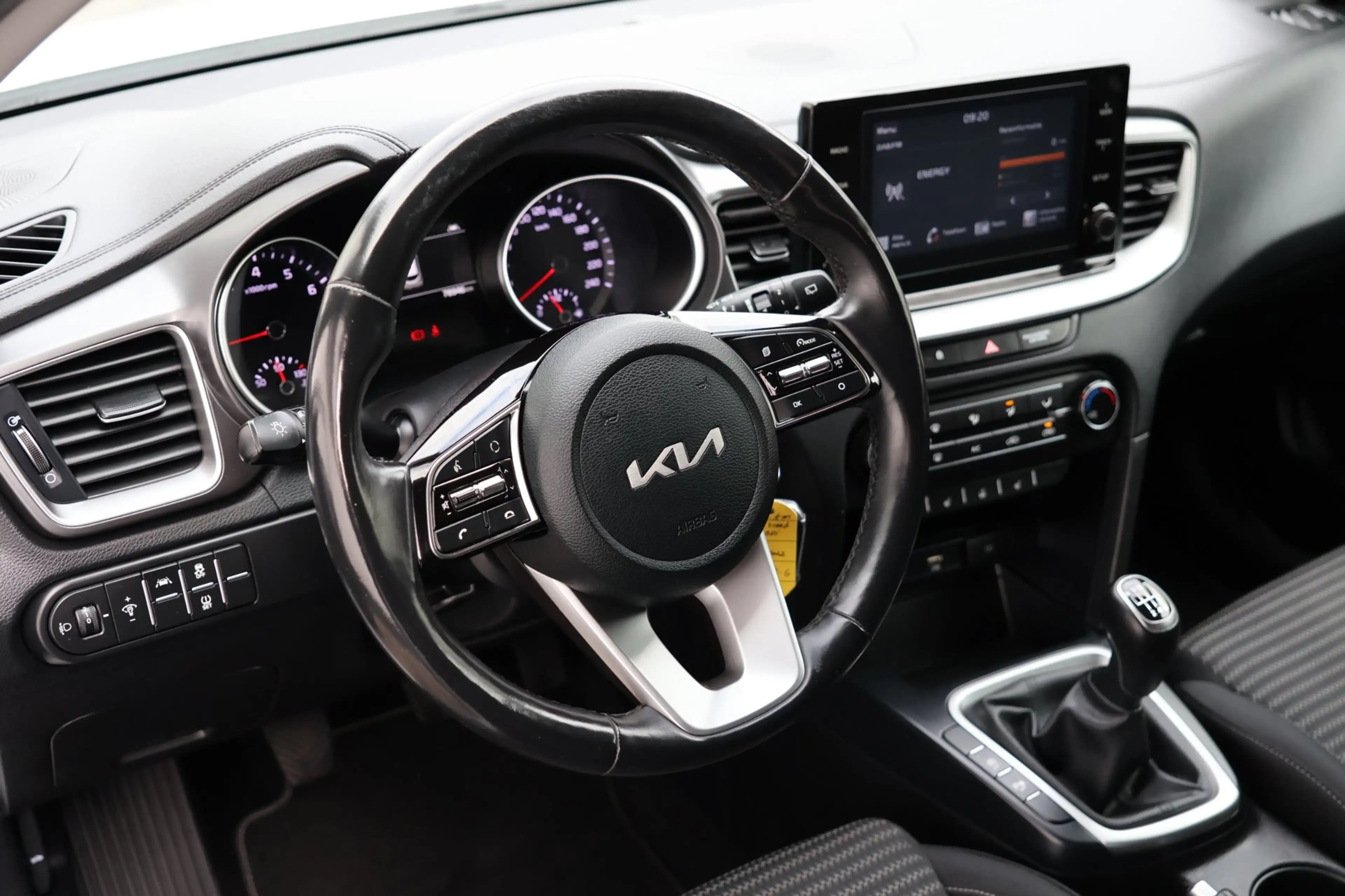 Kia XCeed 1.0 T-GDi ComfortLine Camera Carplay Cruise LED !! — photo 15