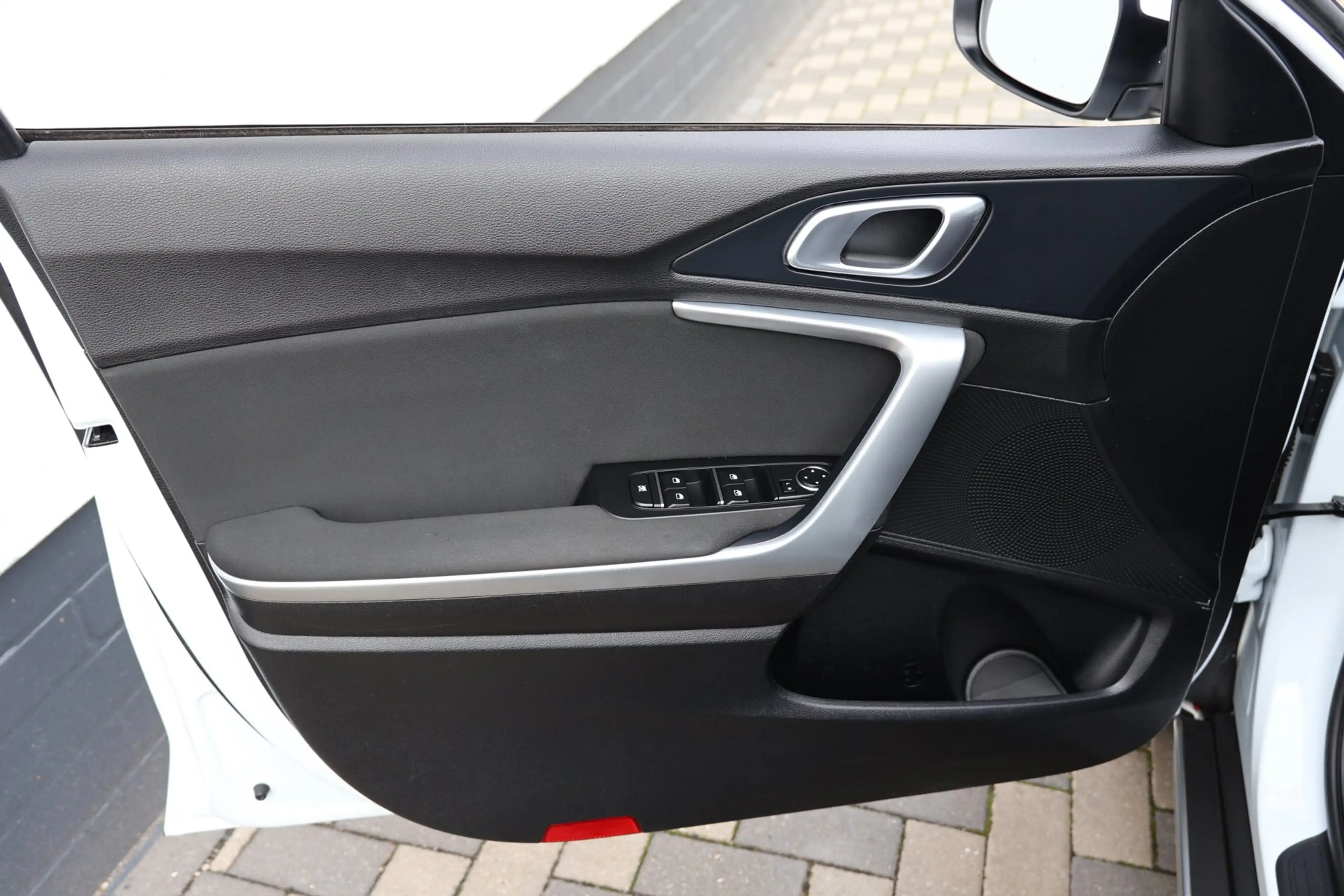 Kia XCeed 1.0 T-GDi ComfortLine Camera Carplay Cruise LED !! — photo 36